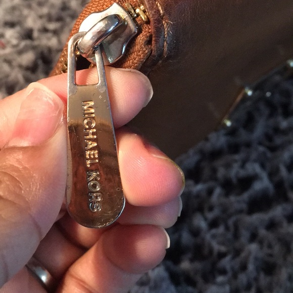 MK wallet(brown leather) - Picture 5 of 8